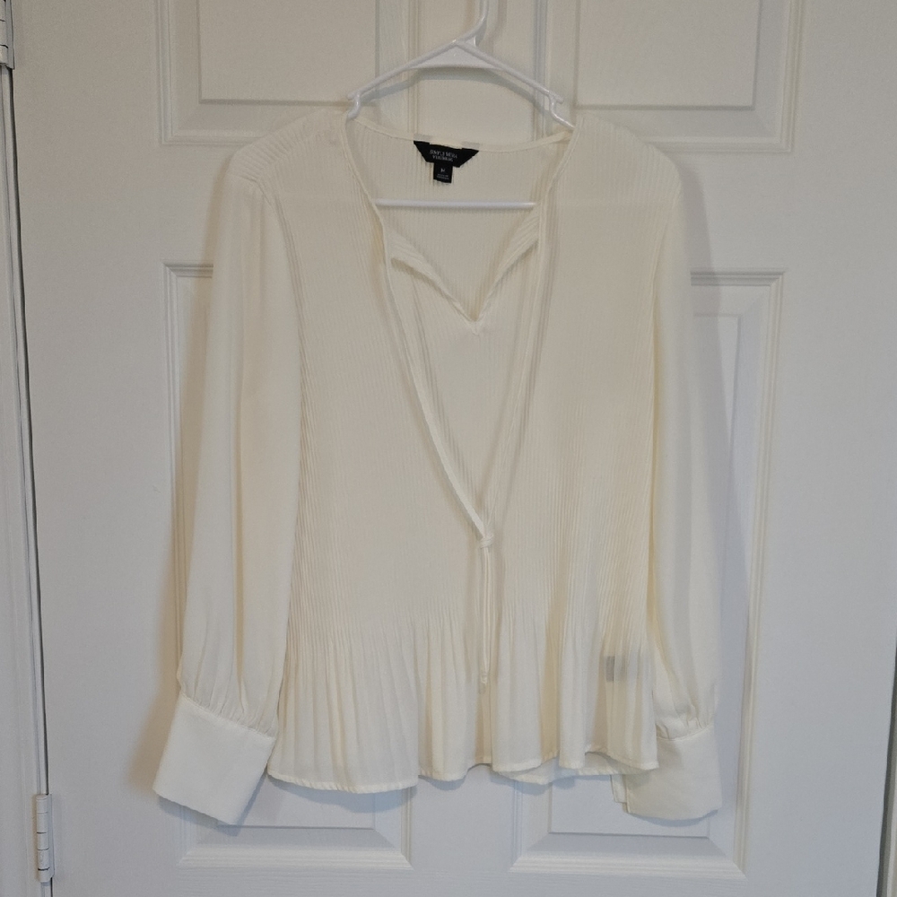 Simply Vera Vera Wang Cream Blouse